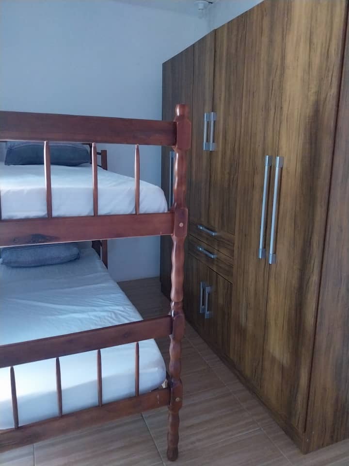 Dhomë gjumi 1