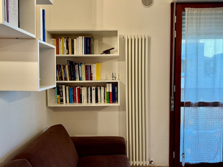 Comfortable Apartment - A/c & Private Parking - Grosseto