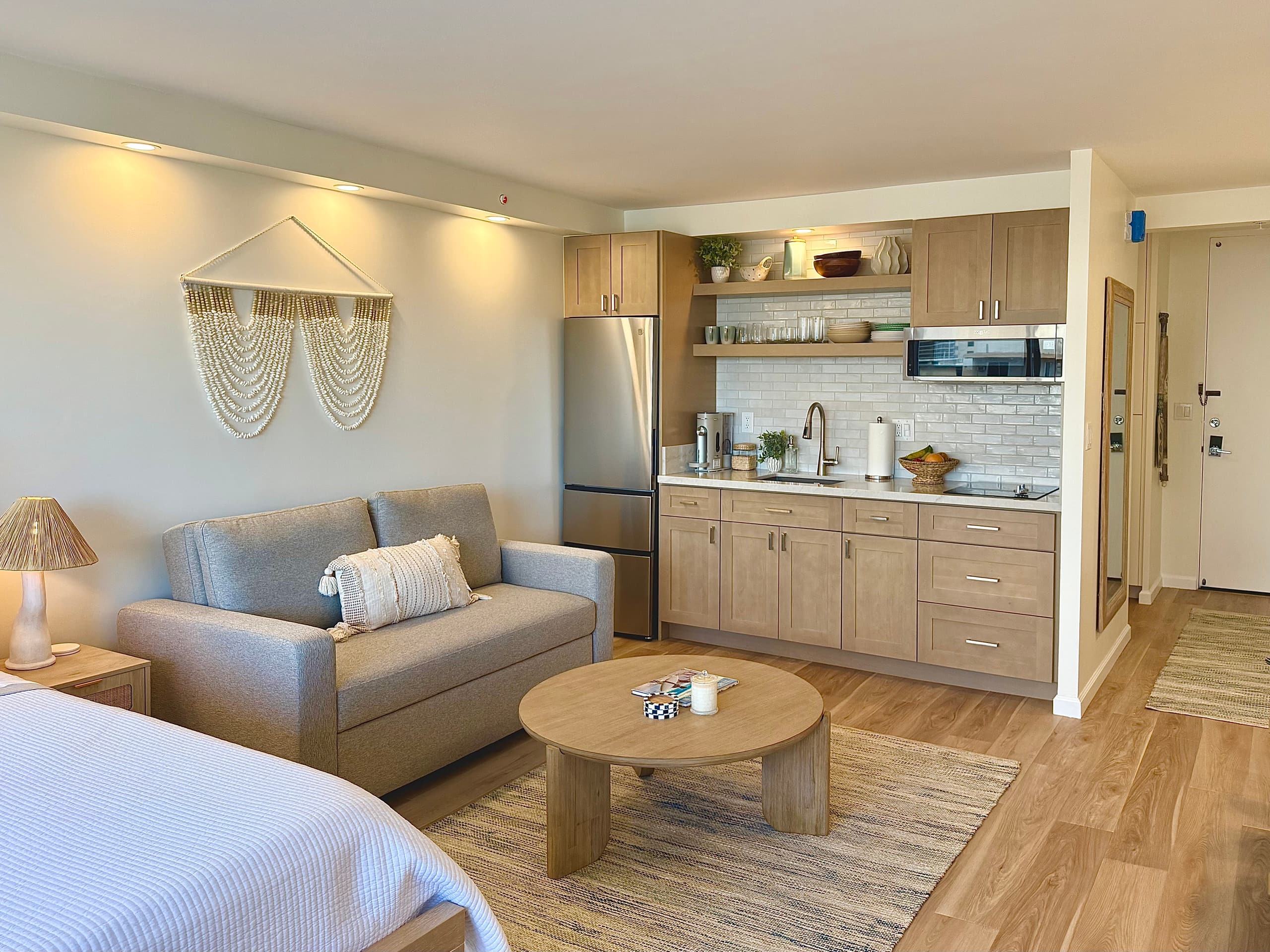 Island-Luxe Studio w/ Free Parking @ Marine Surf - Image 4