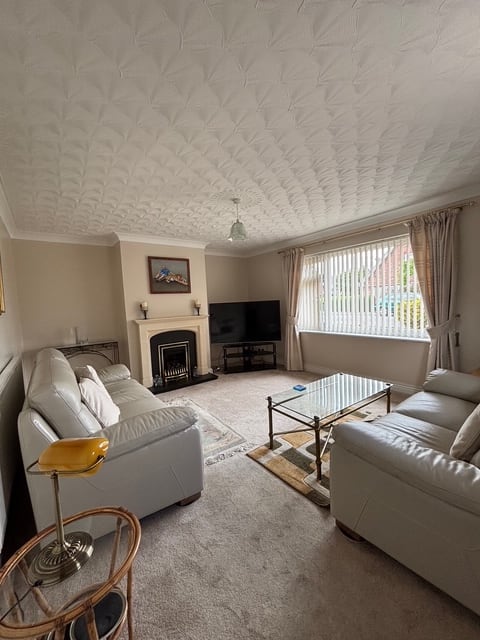 Popular Airbnb listing: 3 Bed Home in Branton in Doncaster