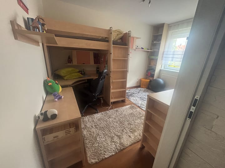 غرفة النوم 2