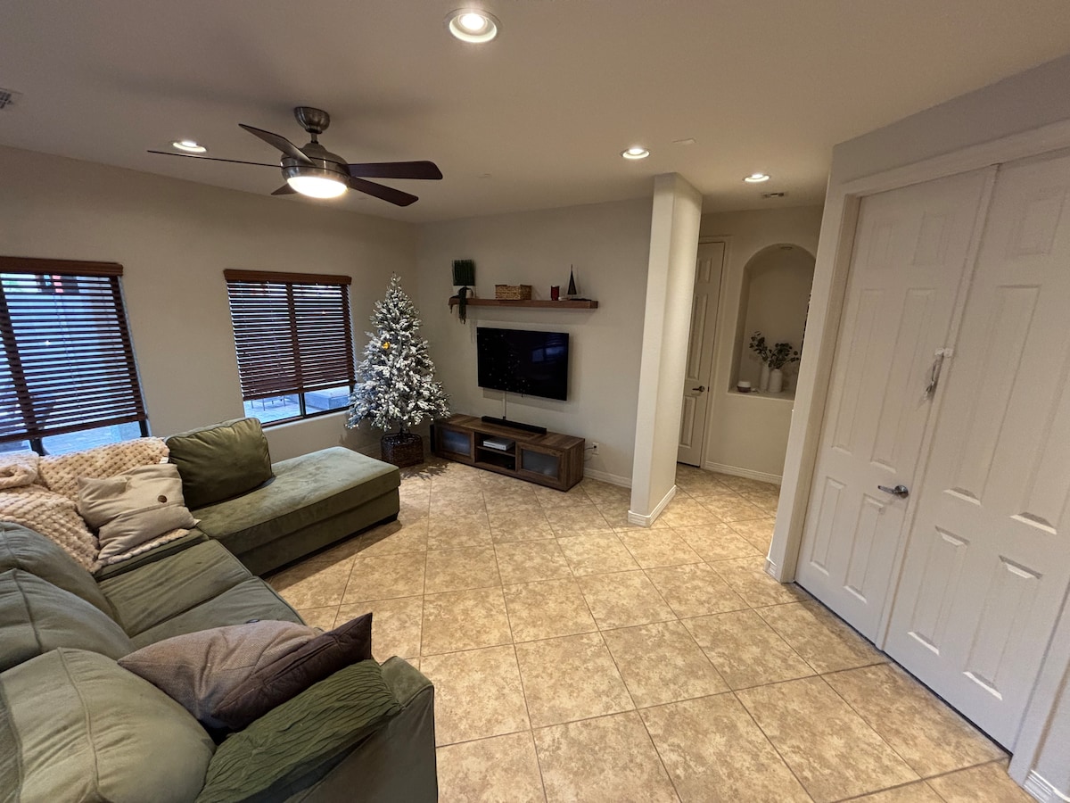 Top performing Airbnb: Superstition Gateway in Apache Junction