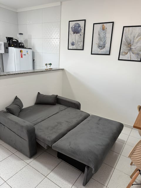 Imóvel de sucesso: Charming apartment in Itapuã - 20 min from Aero em Itapuã