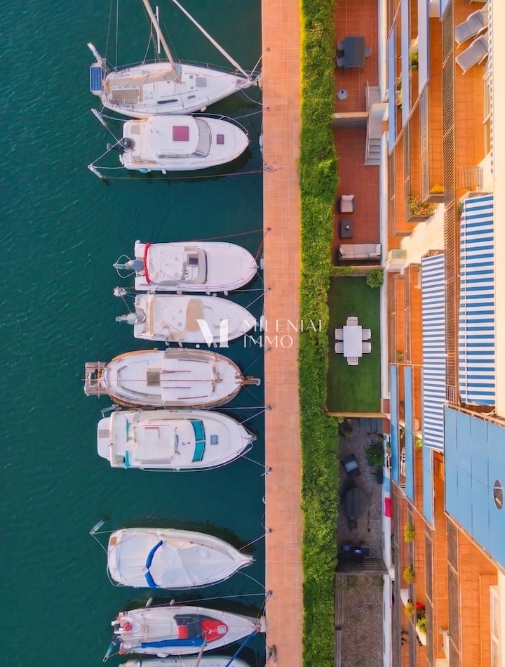 Milenial Immo | Bm Roses: Canal, Terraza Y Piscina - El Port de la Selva