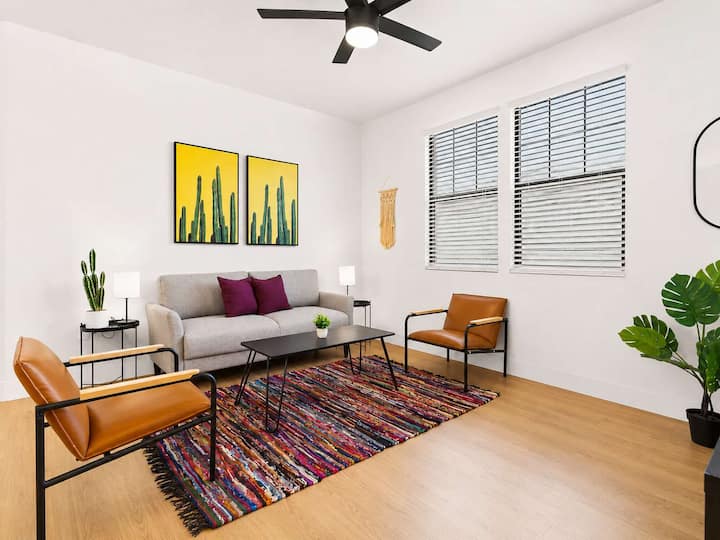 Cozysuites Glendale By The Stadium With Pool! 15 - Glendale, AZ