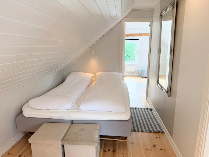 Two single beds 80 cm wide that can be used as singles or as a double bed 160 cm - Let us know when you book if you would like to used them as single beds or a double bed.