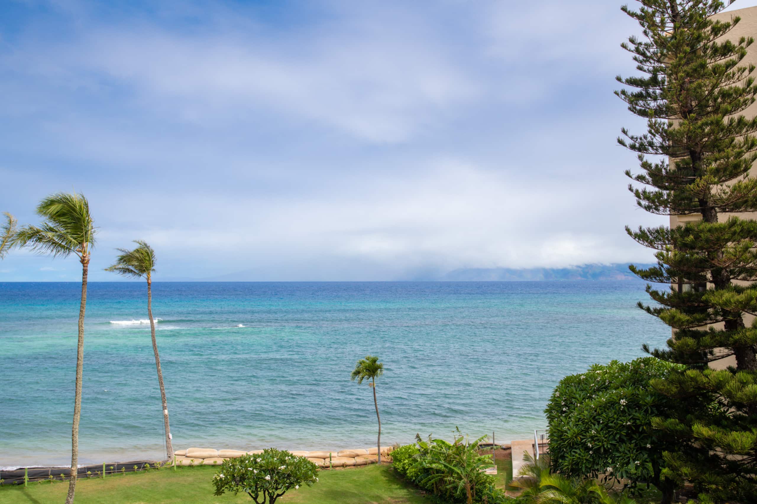 Royal Kahana 405 Studio - Great Views - Image 15