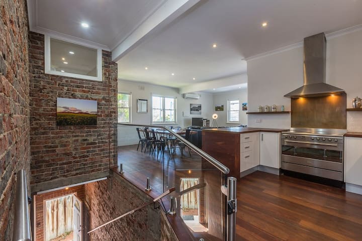 Urbanstyle Claremont Apartment - Claremont