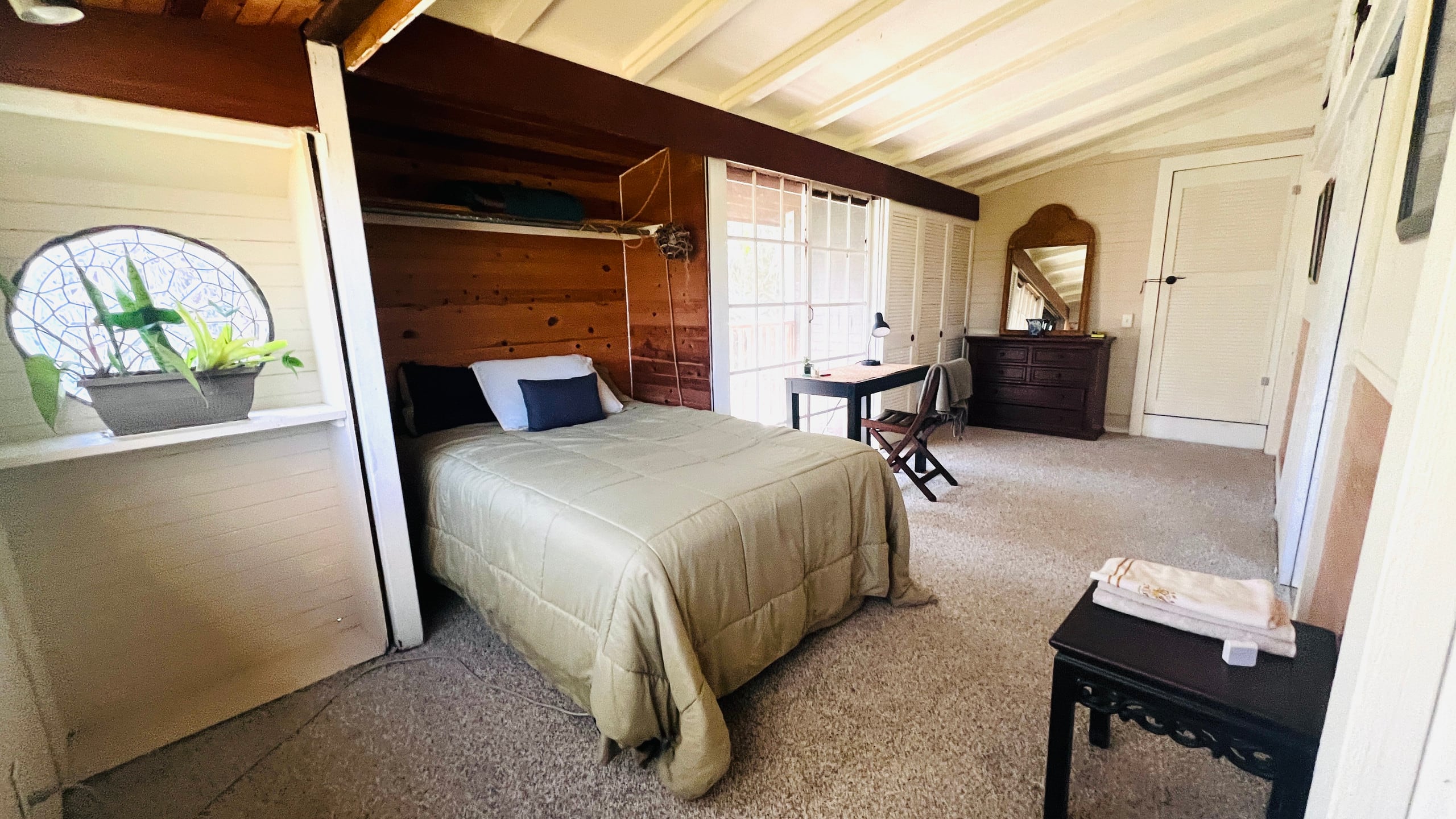 Home in Captain Cook · ★4.69 · 1 bedroom · 1 bed · 1 private bath - Image 5