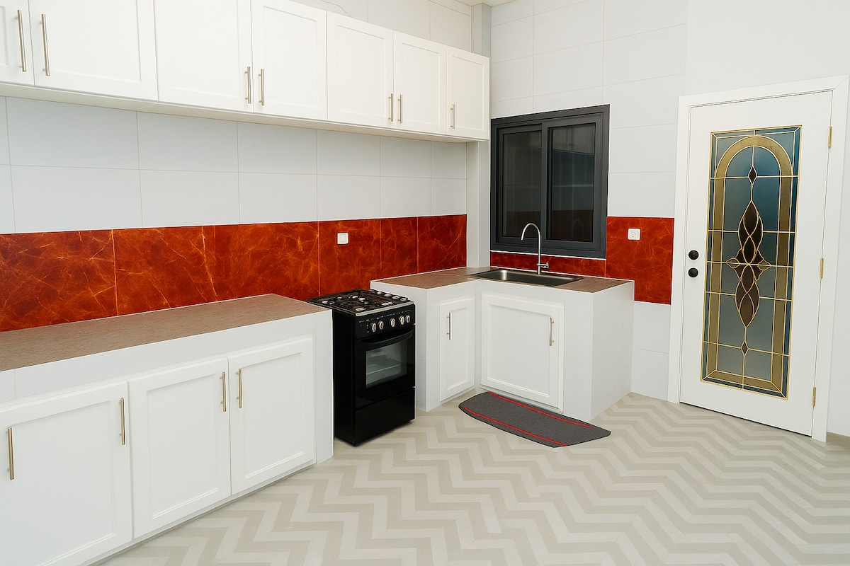 Full kitchen image 4