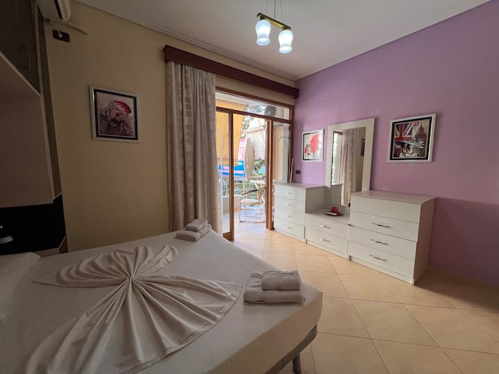 Vila Behar - Three Bedroom Apartment 2 - Saranda