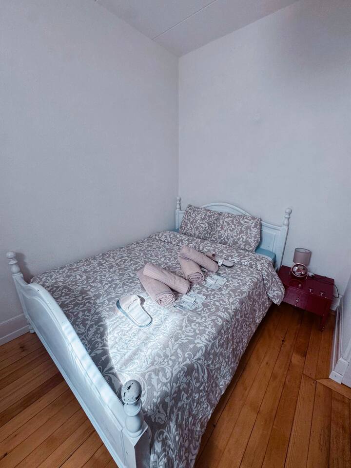 غرفة النوم 2