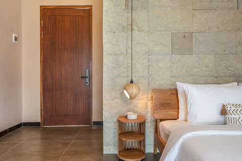 Villa Sula 1 Small Studio Bedroom with Ocean View