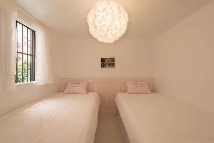 Habitación acogedora, perfecta para relajarse en tranquilidad