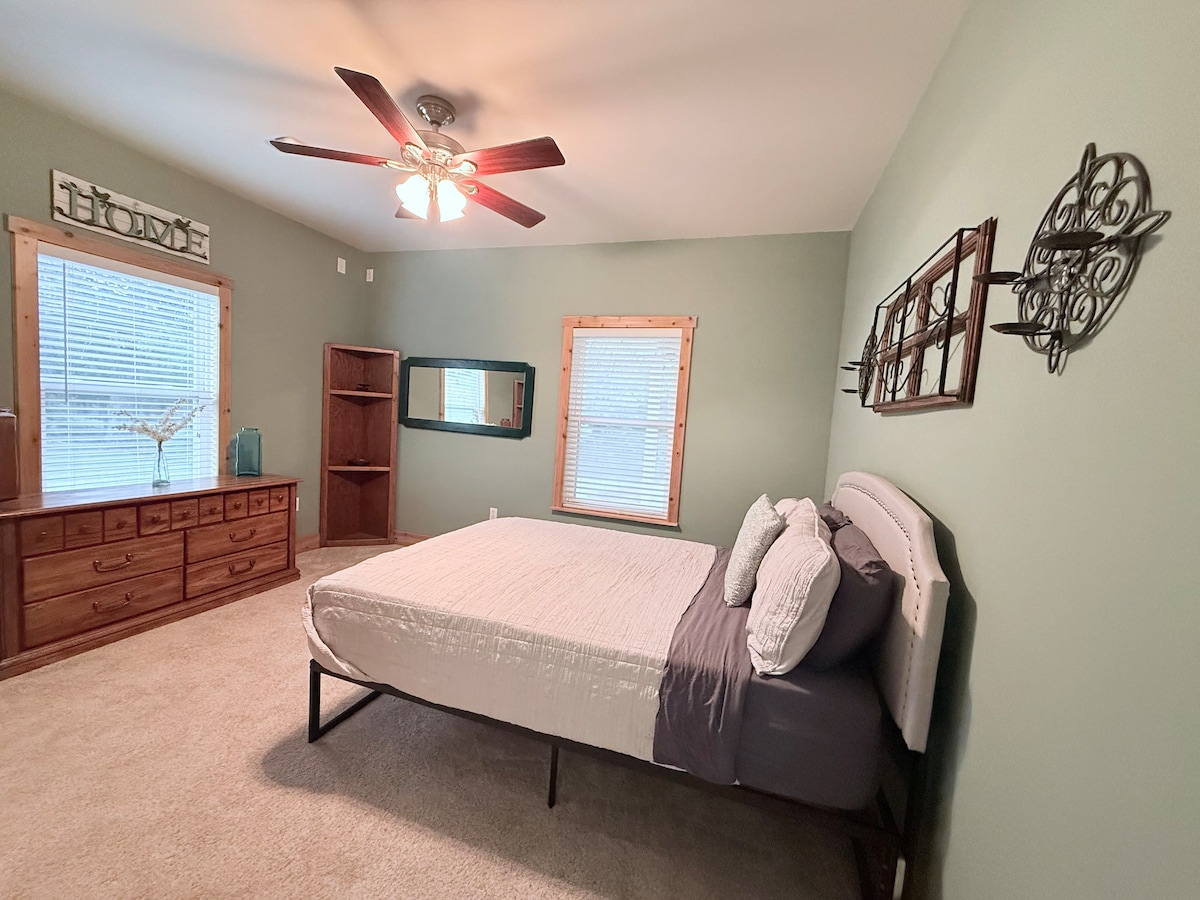 საძინებელი 1