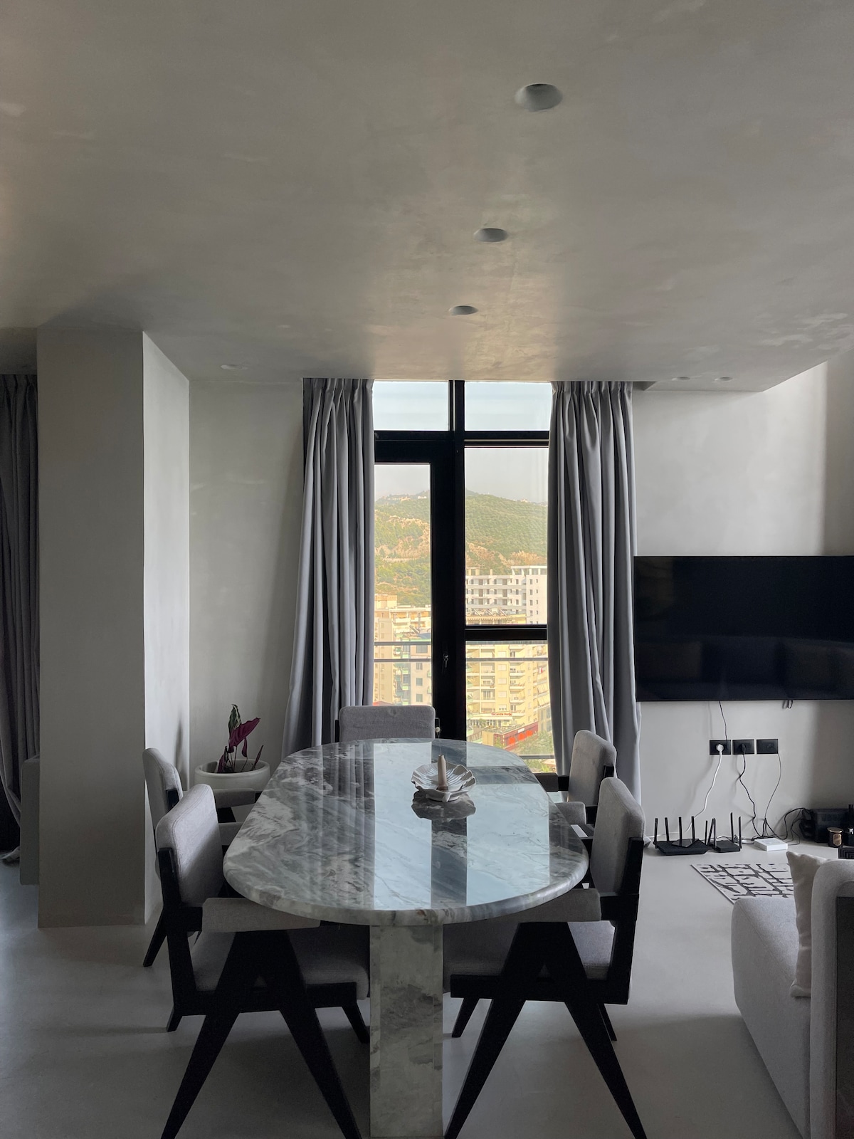 Listing 1486930526228418499