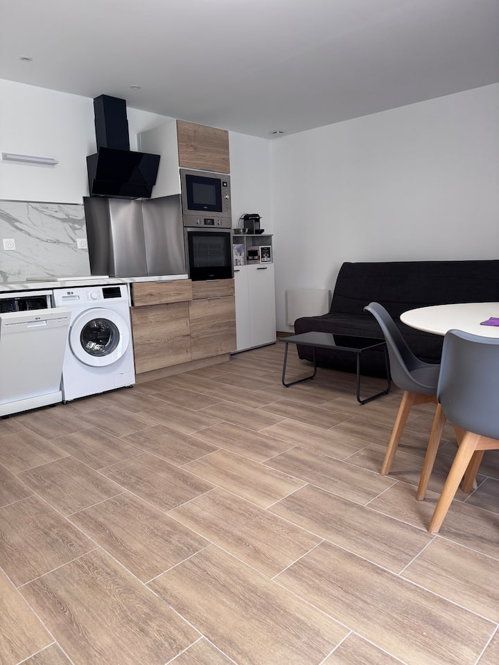 Appartement Piscine Et Jacuzzi - Villeneuve-lès-Béziers