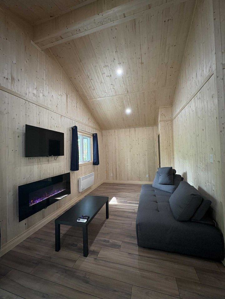 Domaine Chalets Lau-gi (6 Chalets) - Le Mamy - Lac-Mégantic