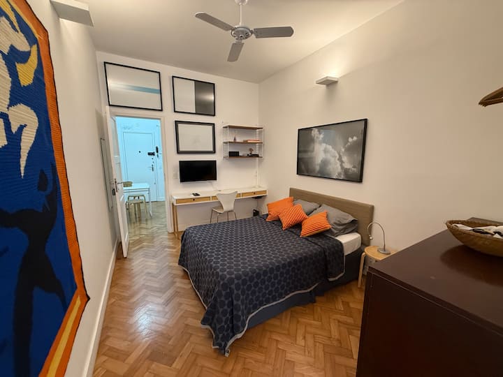 Studio Em Ipanema, Menos De 20 Metros Da Praia! - Ipanema