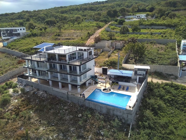Villa Calajj