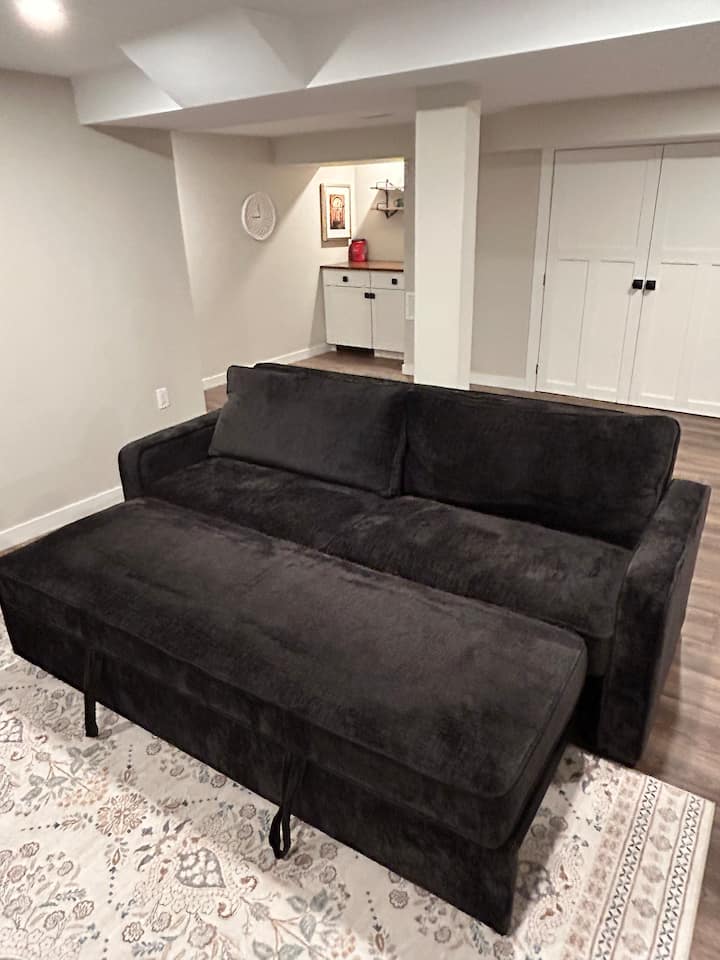 Cozy South Windsor - Entire Unit, Private Entrance - Windsor