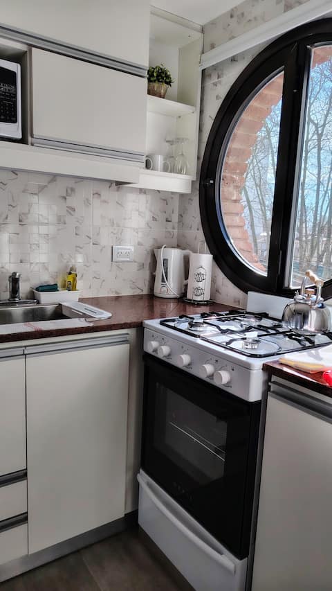 Top Airbnb: Libertad apartment with garage. Perla en La Perla