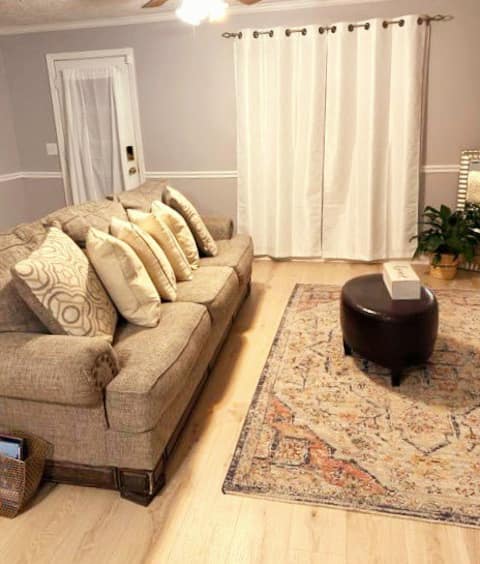 Top Airbnb: Private Suite[4+ guests]Creekside Basement Retreat in Stockbridge