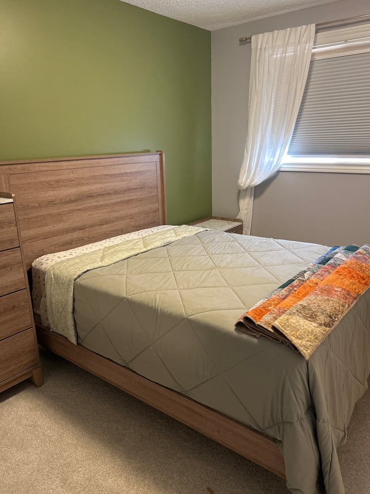 საძინებელი 3