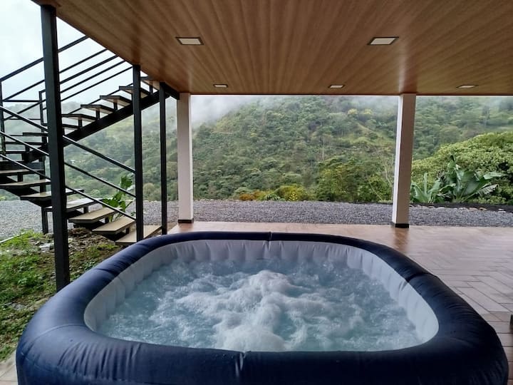 Modern Mountain Retreat  Hot Tub  Chirripó - Costa Rica