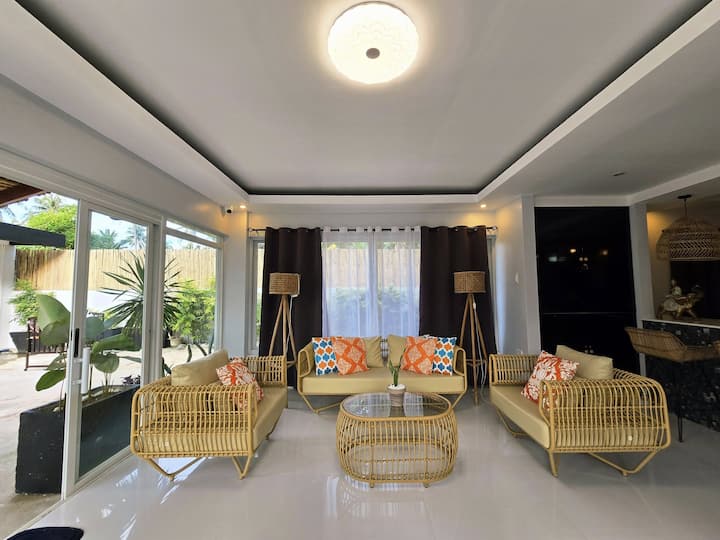 Christoff Beach Resort _ Villa - Baler