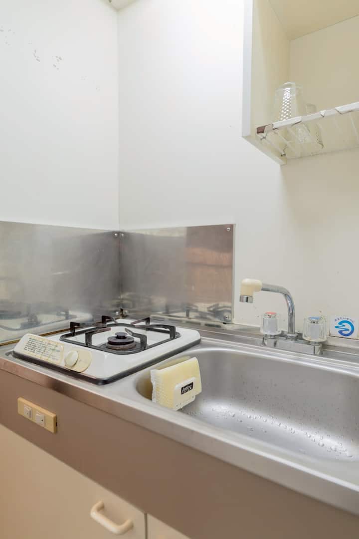 M22) 10mis Walk Hakata St/1 Room ＋ Loft 6ppl Wifi - Fukuoka Airport (FUK)
