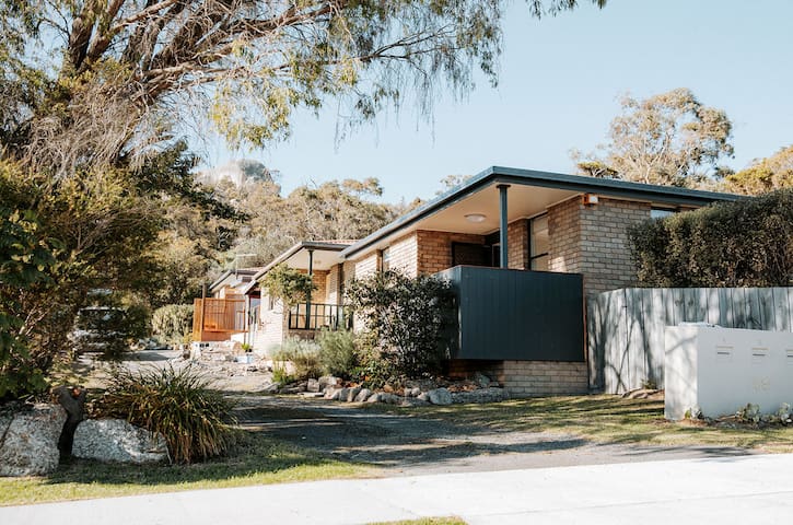 Kooringal – Your Home by the Ocean in Bicheno