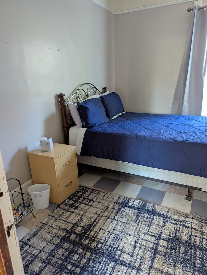 غرفة النوم 2