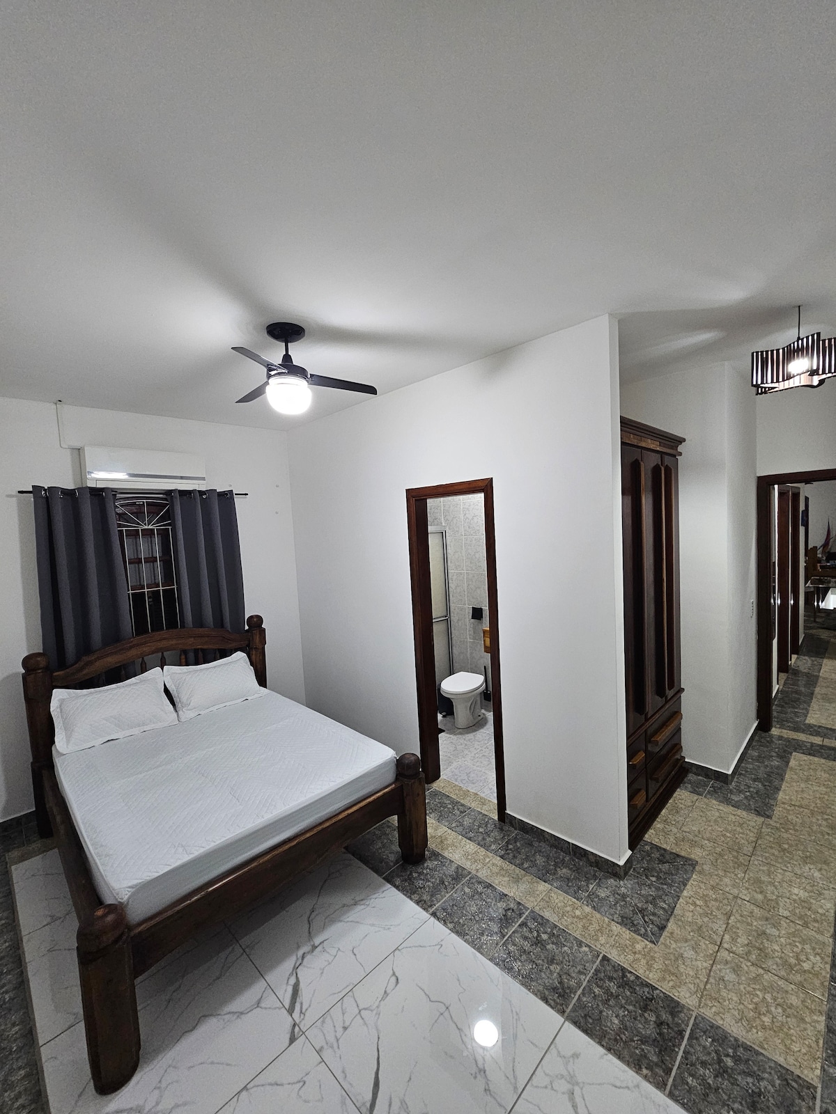 საძინებელი 1