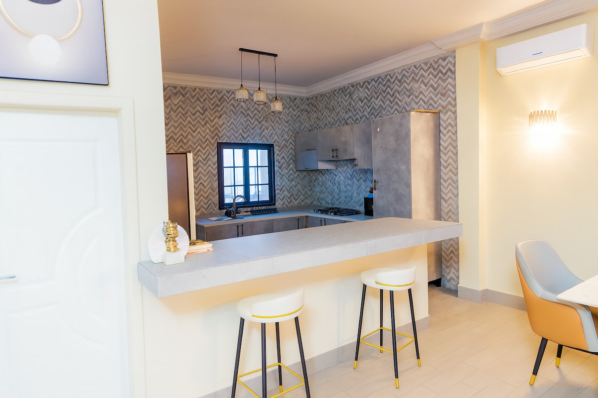 Full kitchen image 3