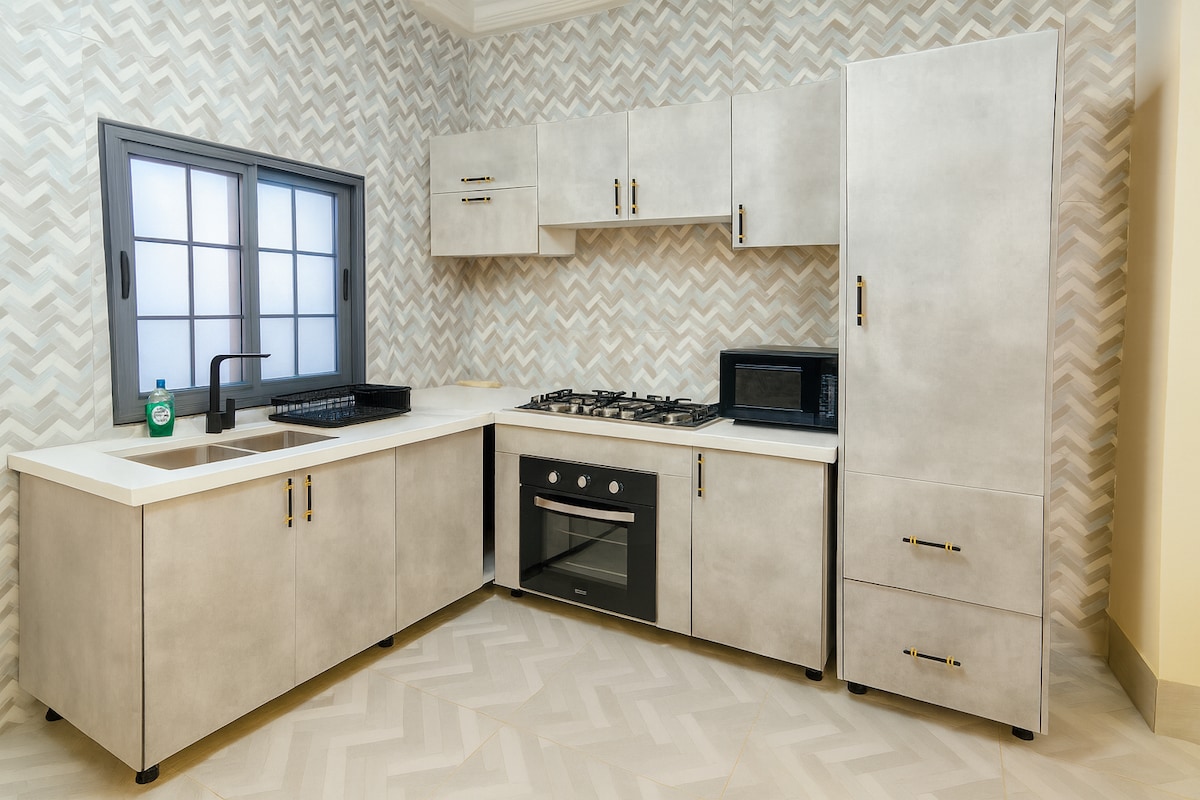 Full kitchen image 5