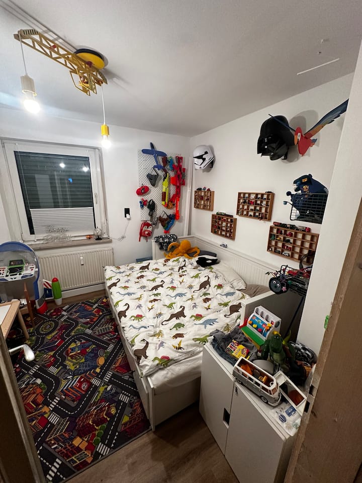 غرفة النوم 2