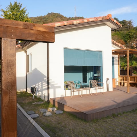 Jacuzzi Exclusive/Bulmung/Mountain View/Up to 7 people/Kids Exclusive/Consecutive Event (Outdoor BBQ