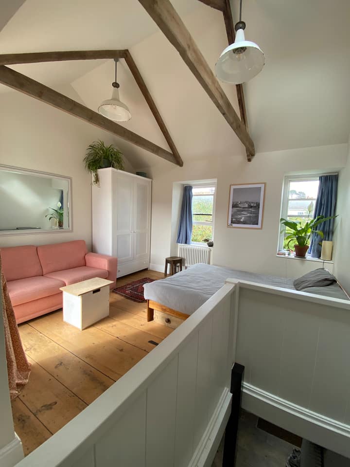 23 Leskinnick Terrace - Mousehole