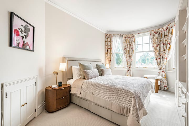 Posteľ veľkosti Super King