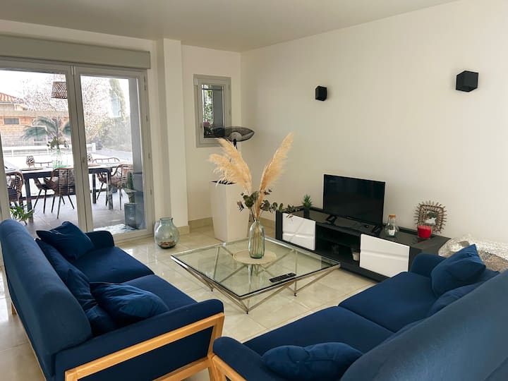 Appartement Dans Une Maison - Rillieux-la-Pape