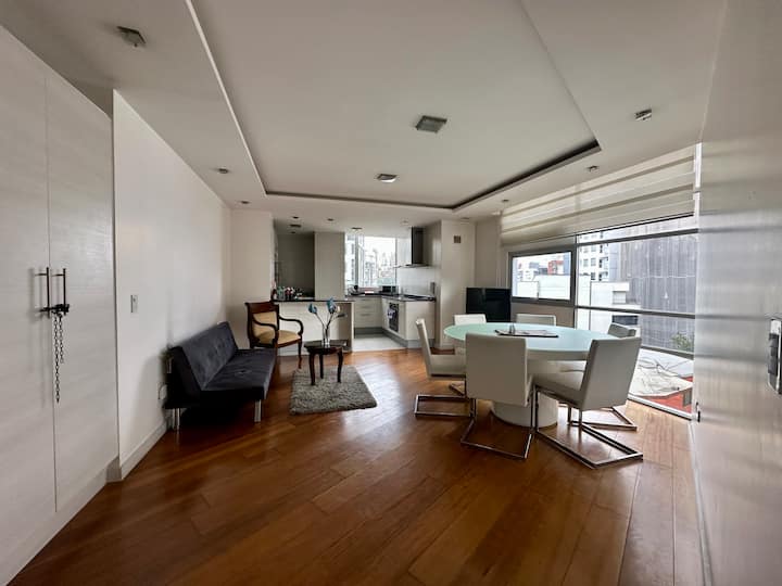 მისაღები ოთახი 1