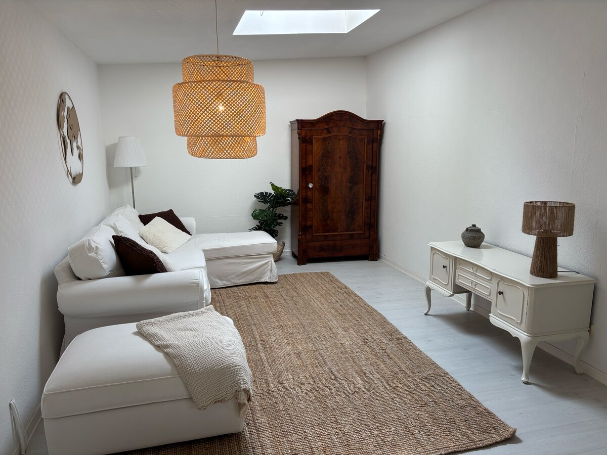 Top Airbnb: Quiet in the countryside, quick in the city in Zollstock