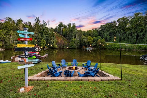 Lakefront | Hot tub, Fire Pit, Games, & Movie Room