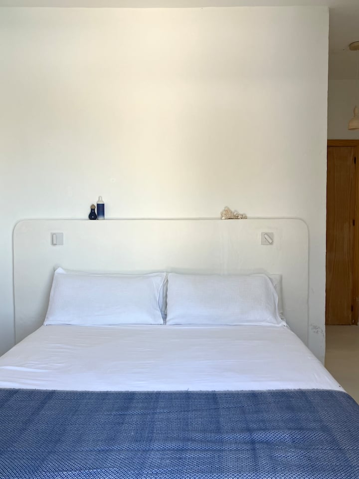 საძინებელი 1