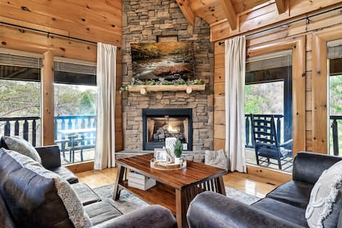 The Twins Treehouse cabin in Sevierville - Photo 4