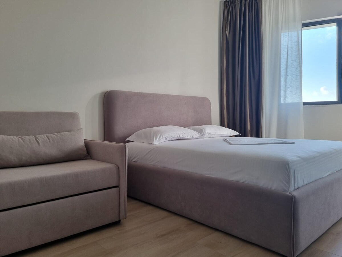 Listing 1487842476982899795