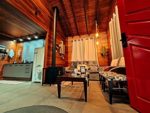 Imóvel de sucesso: Casa Green House Stone Hall em Farroupilha