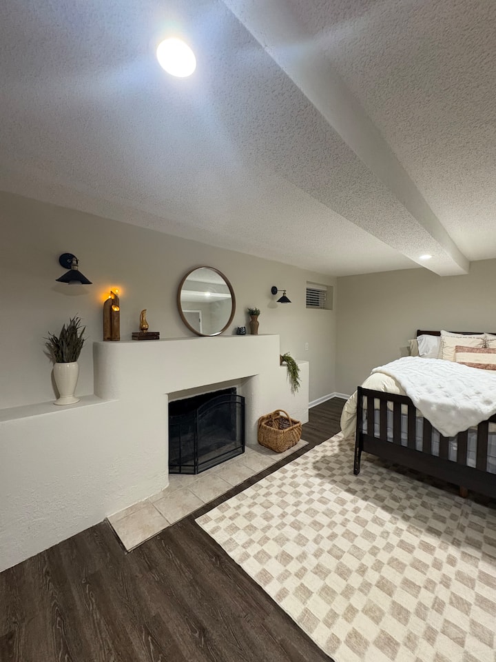 Cozy Unit In Waldo - Kansas City, MO