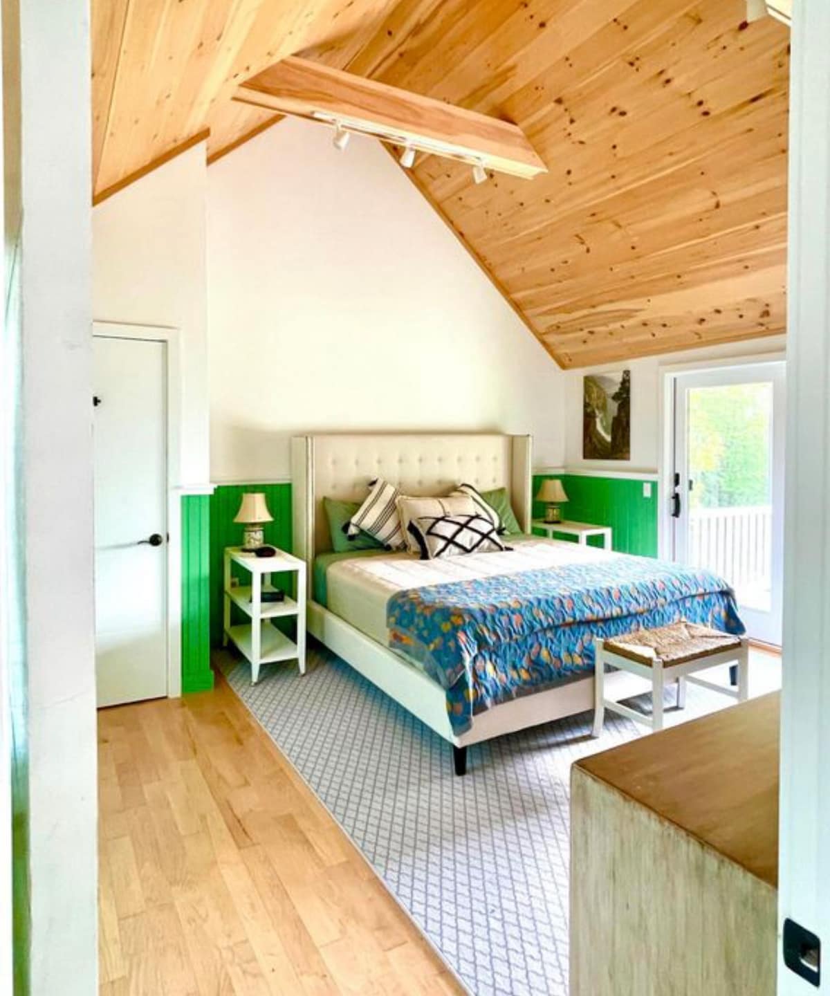 საძინებელი 1